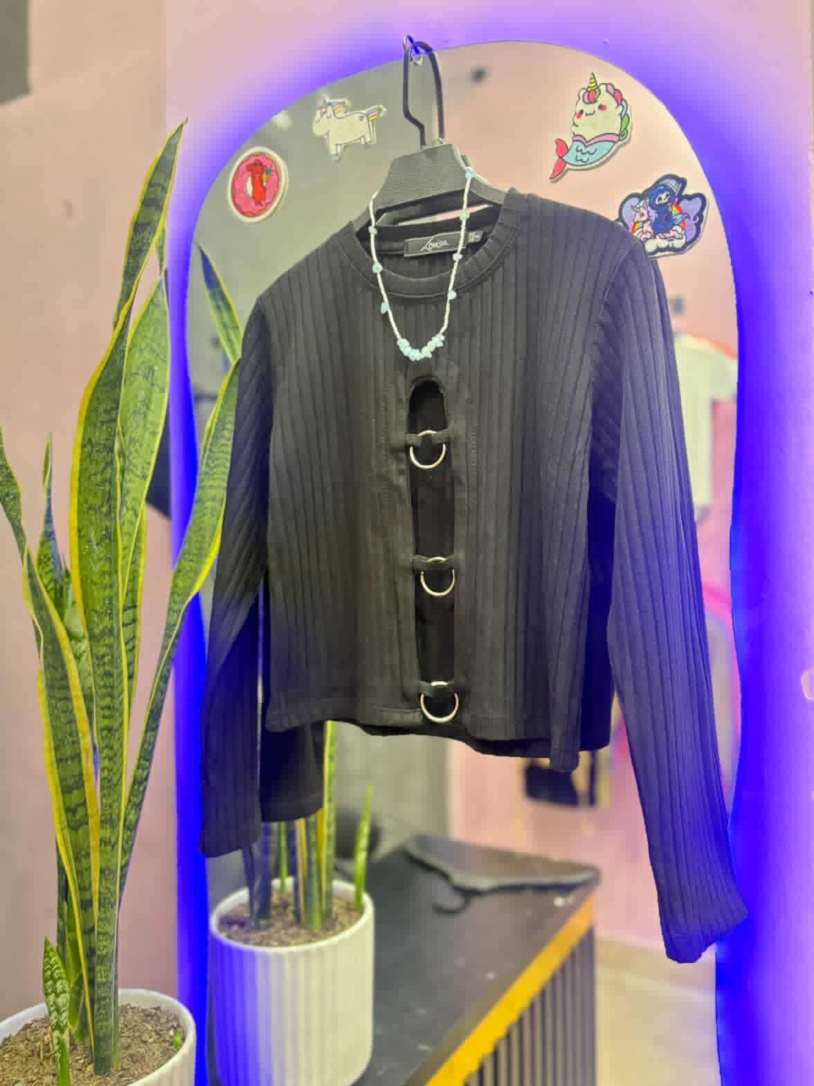 کراپ حلقه دار🖤