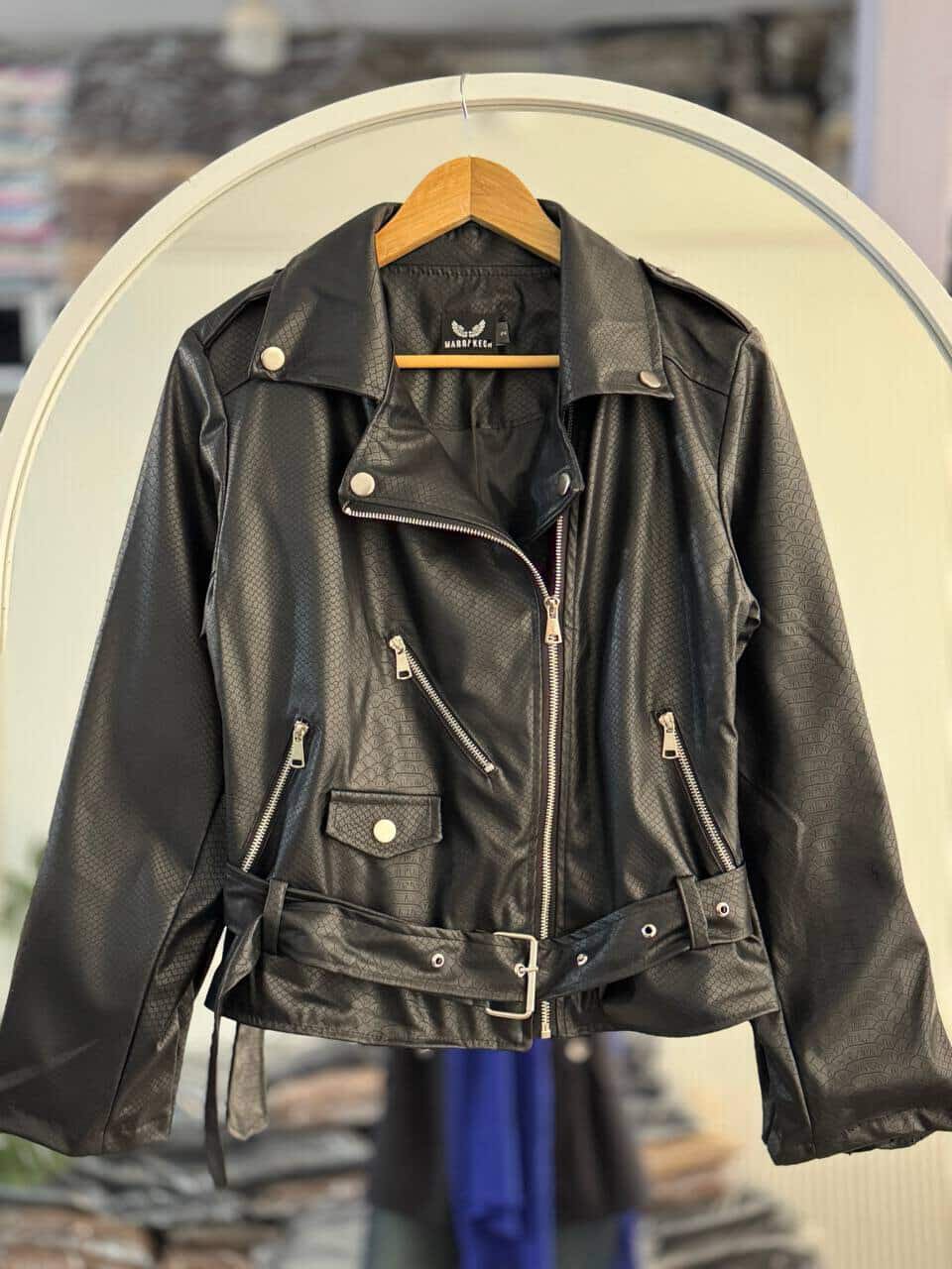 کت چرم پوست ماری